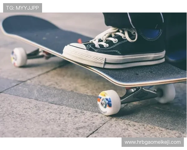 重庆滑板队的整体压制揭秘与滑板文化的深度探讨